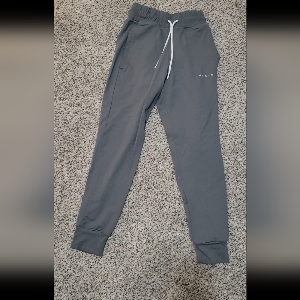 NVGTN JOGGERS (M]